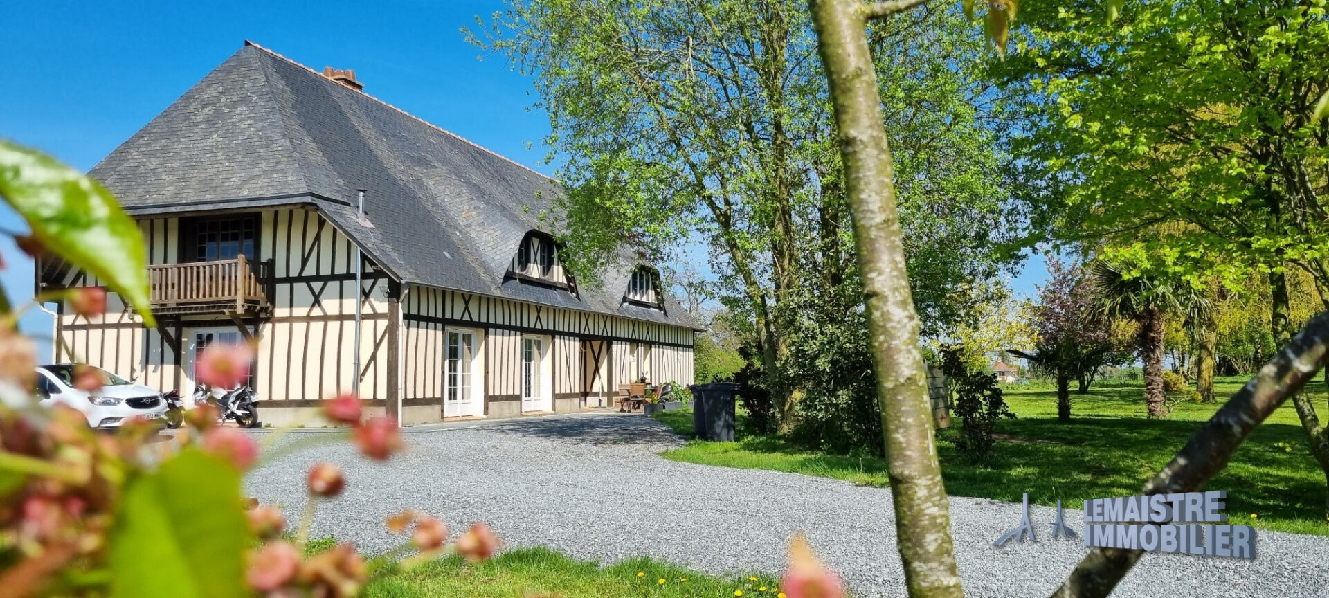 Maison-Villa - DOUDEVILLE