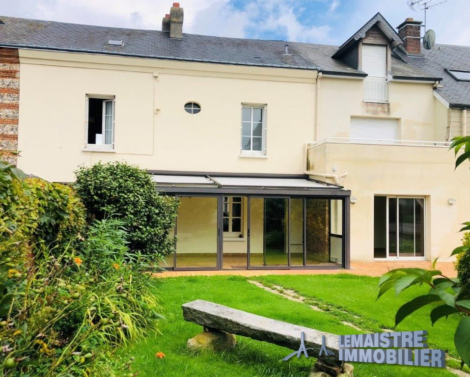 Maison-Villa - GODERVILLE