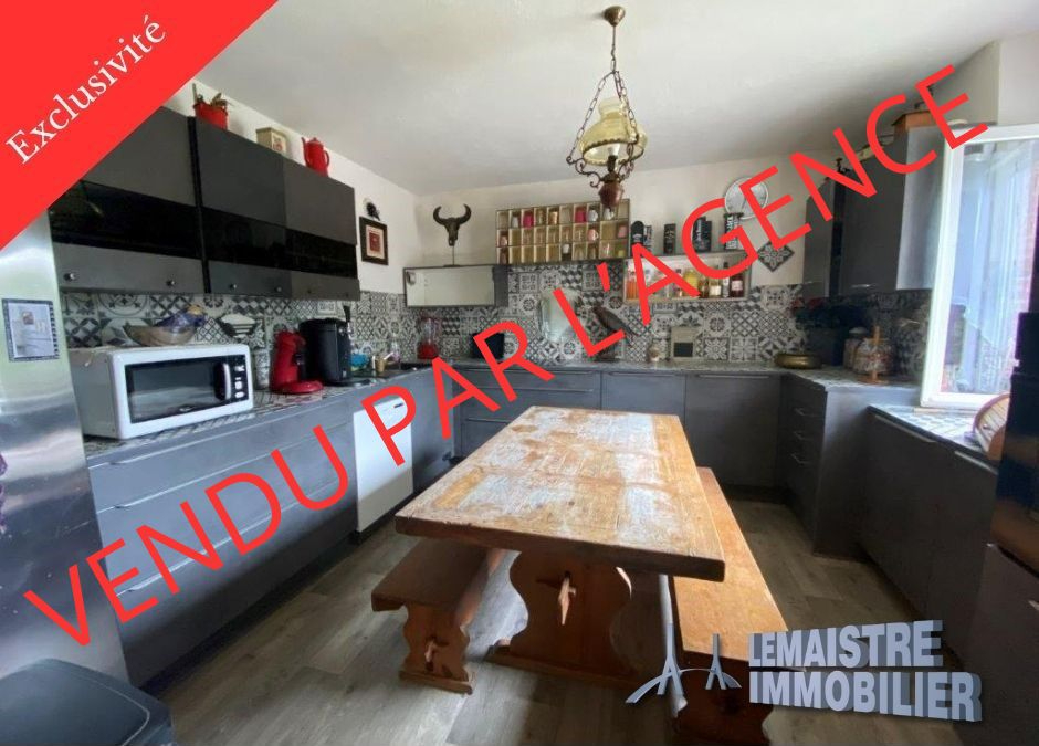 Maison-Villa - SAINT MACLOU LA BRIERE