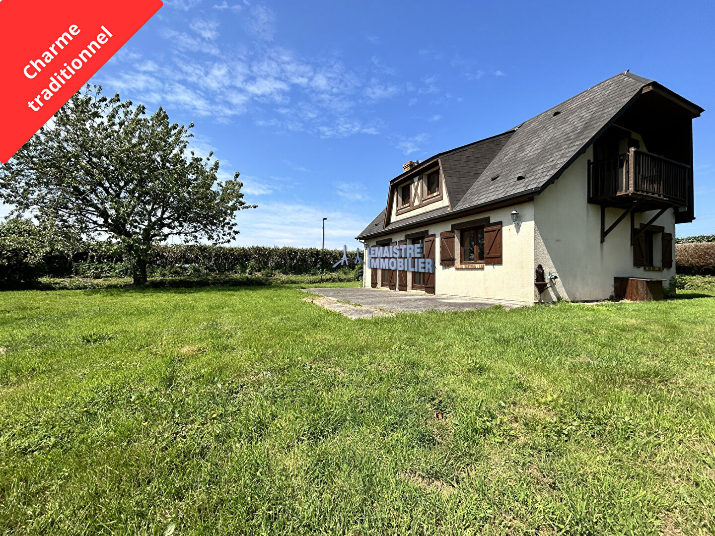 Maison-Villa - ST JOUIN BRUNEVAL