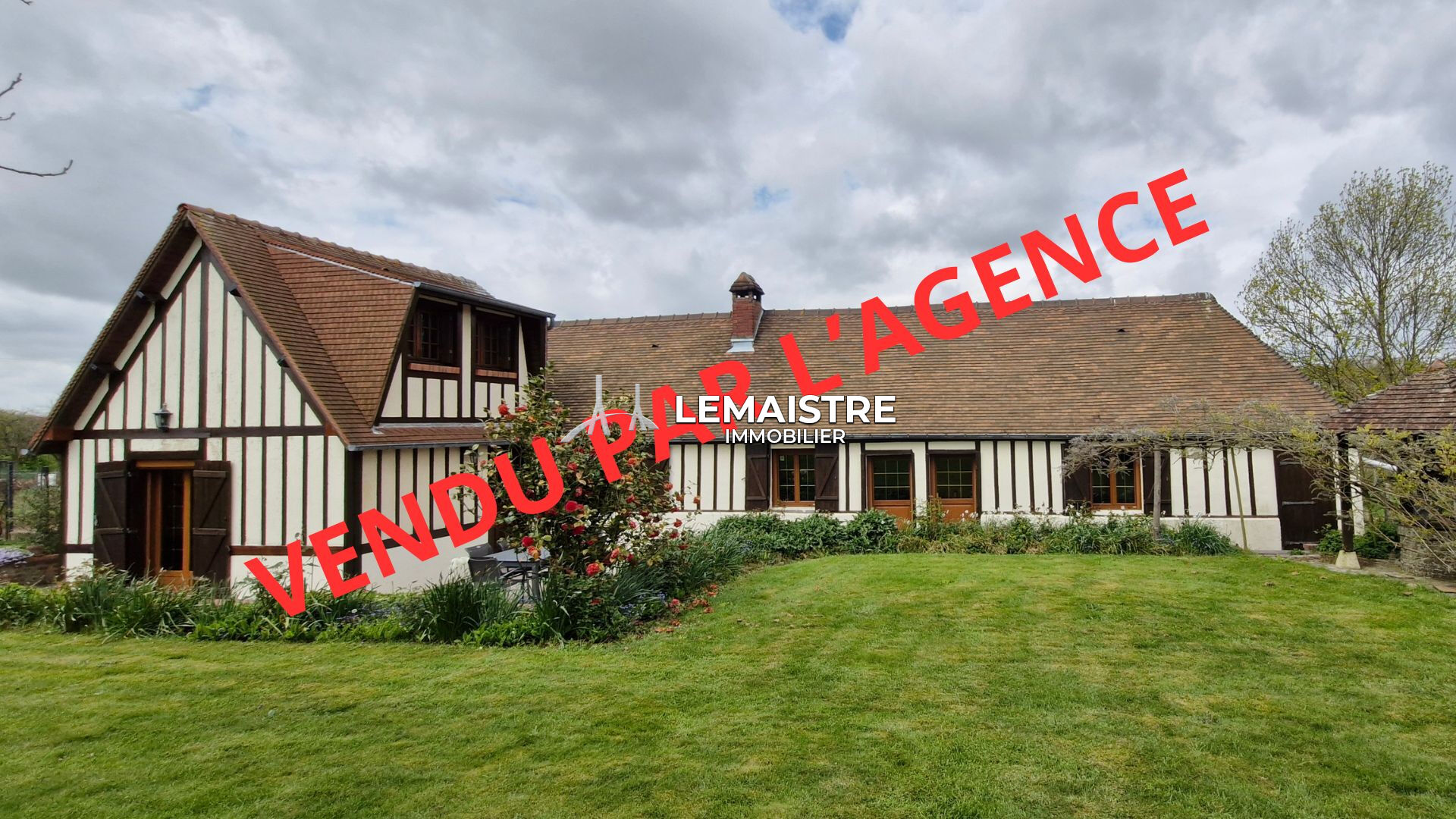 Maison-Villa - ALLOUVILLE BELLEFOSSE