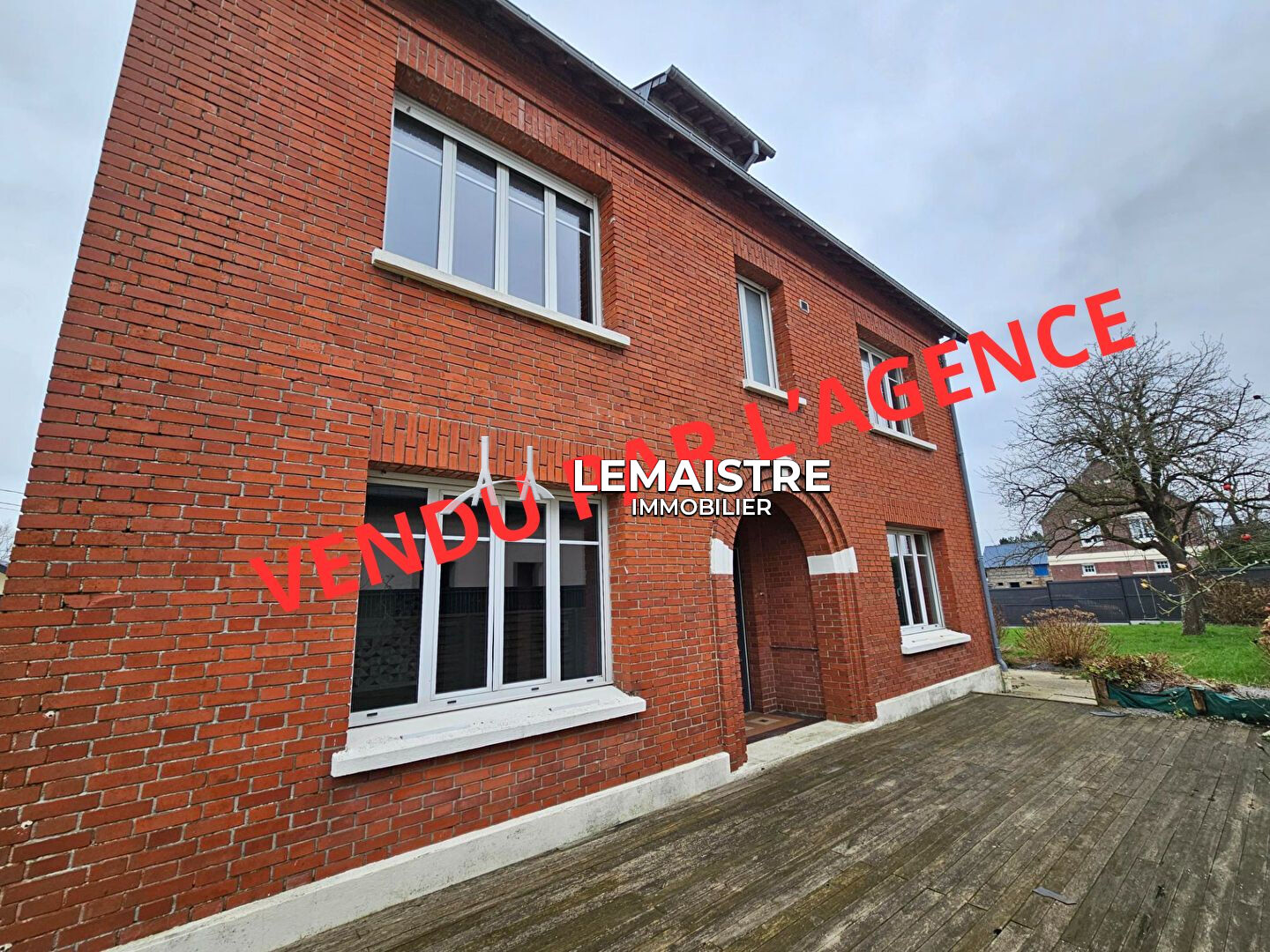 Maison-Villa - FONTAINE LA MALLET