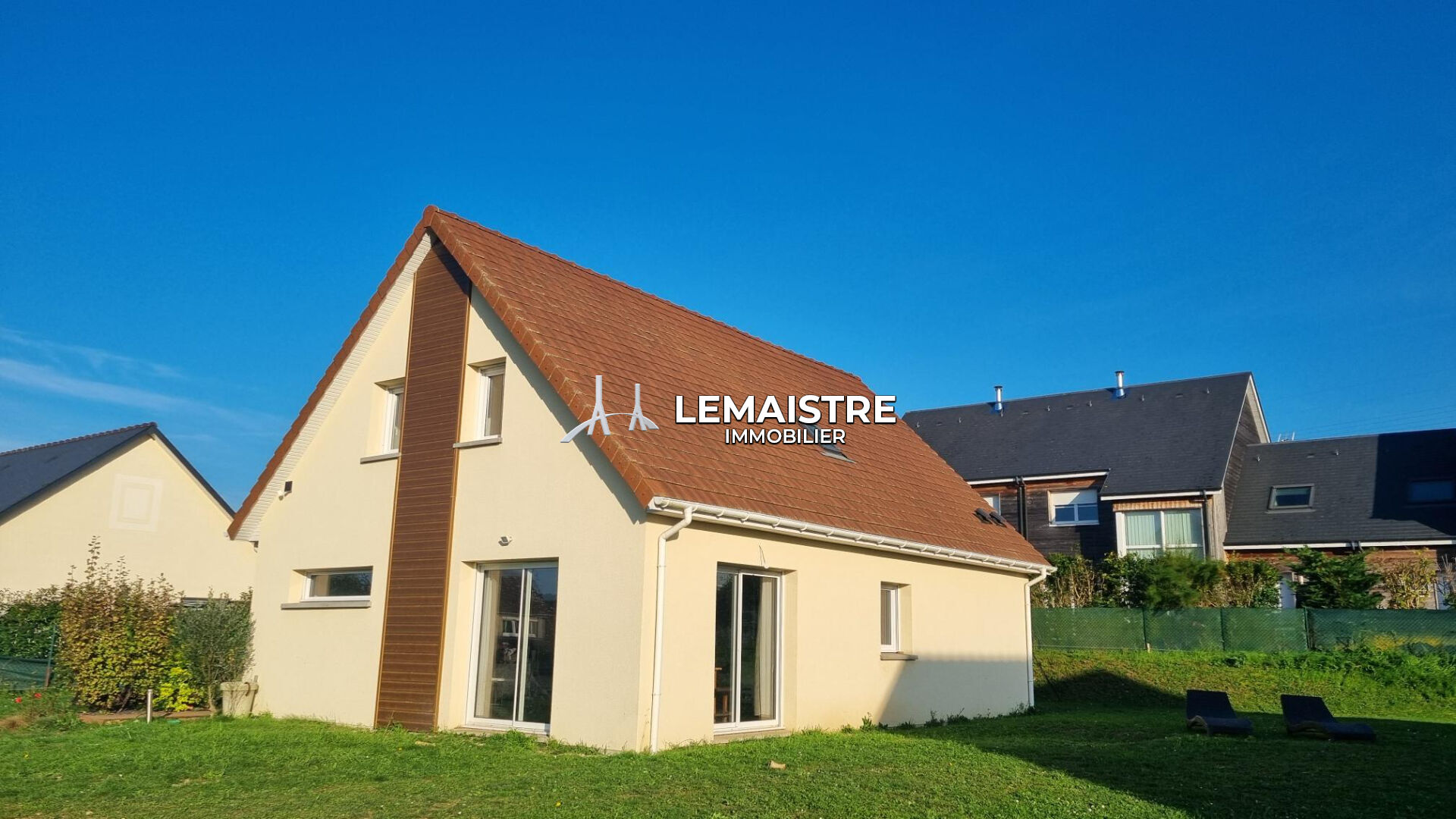 Maison-Villa - ST PIERRE DE MANNEVILLE