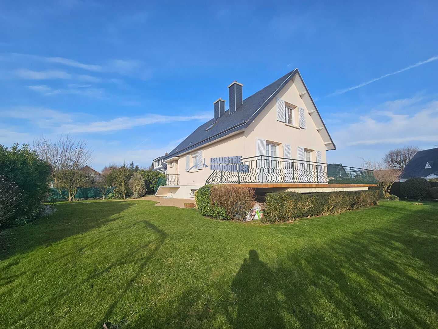 Maison-Villa - SAINT MARTIN DU MANOIR