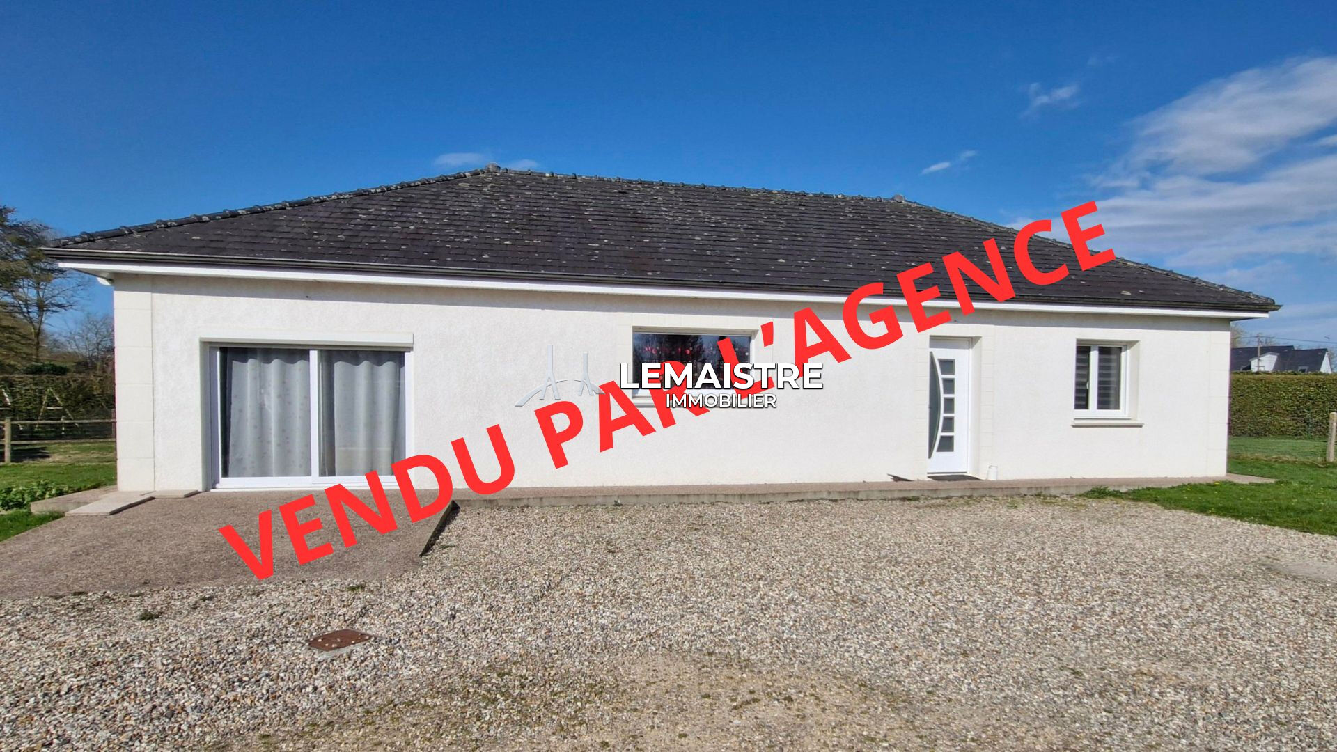 Maison-Villa - BAONS LE COMTE