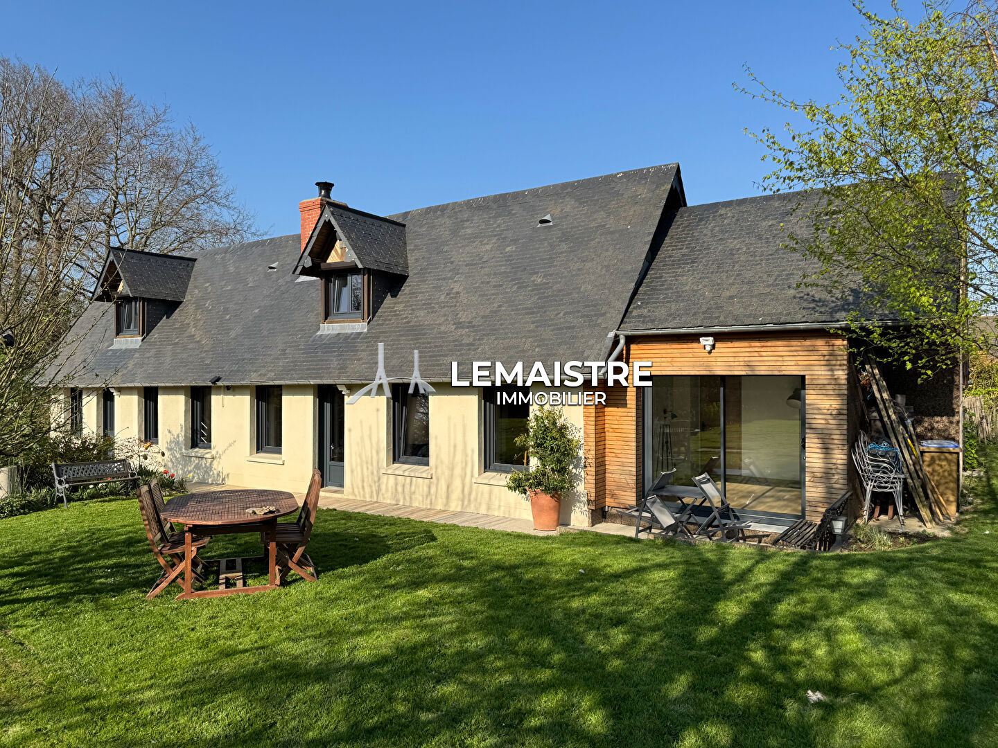 Maison-Villa - GODERVILLE