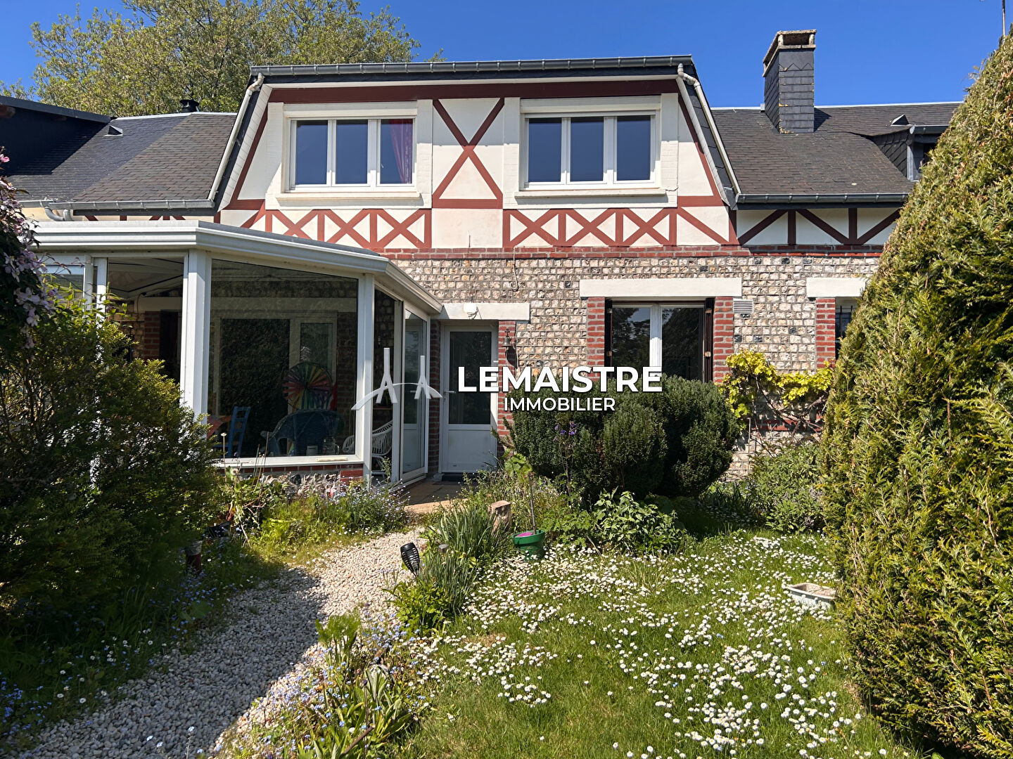 Maison-Villa - LE TILLEUL