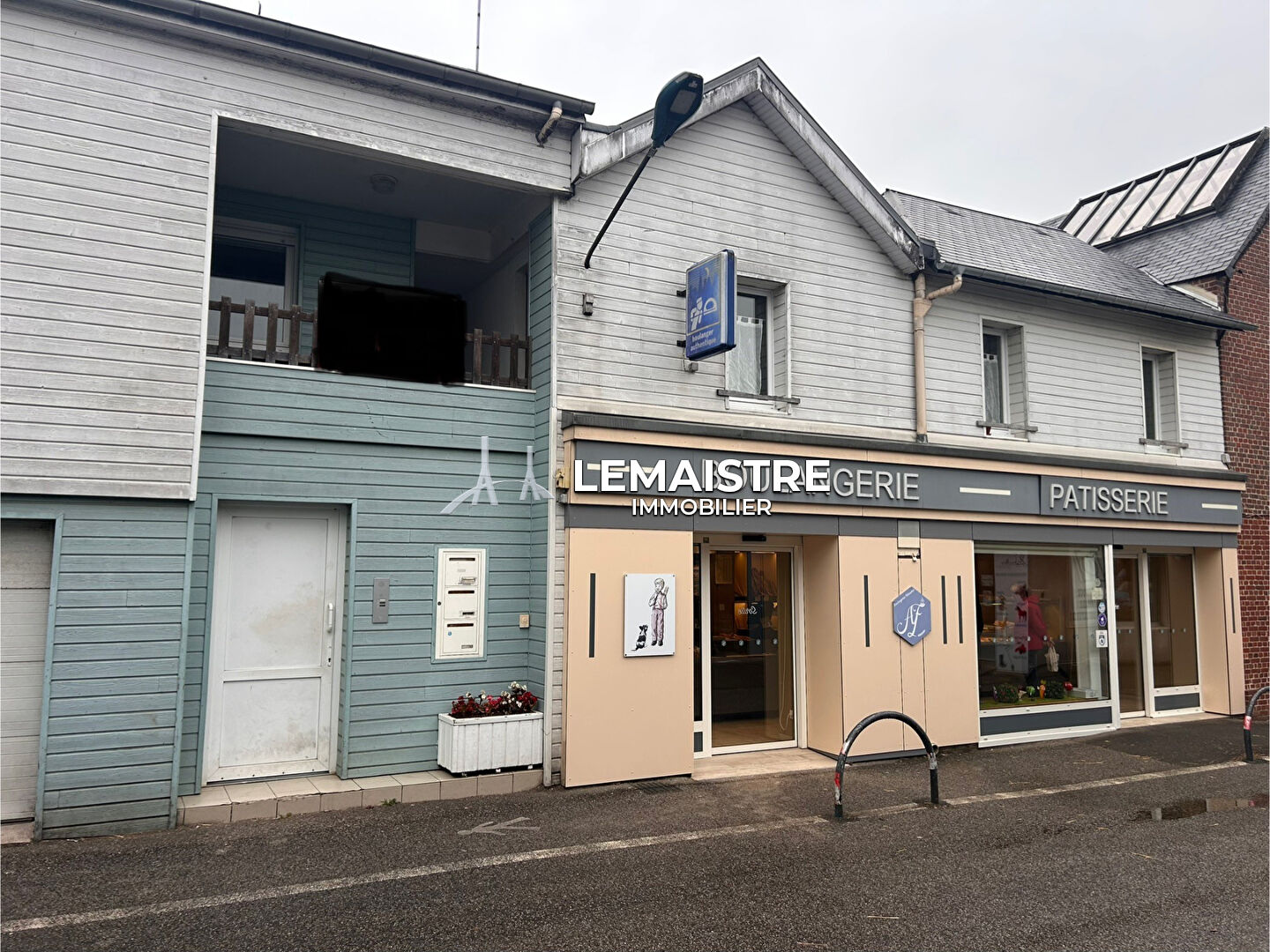 Immeuble - GONNEVILLE LA MALLET