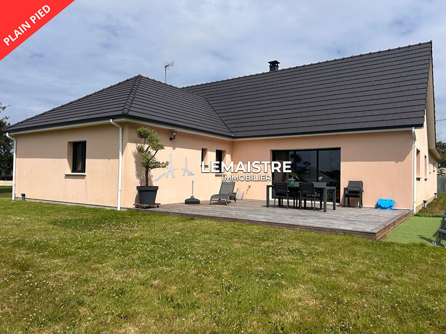 Maison-Villa - GONNEVILLE LA MALLET