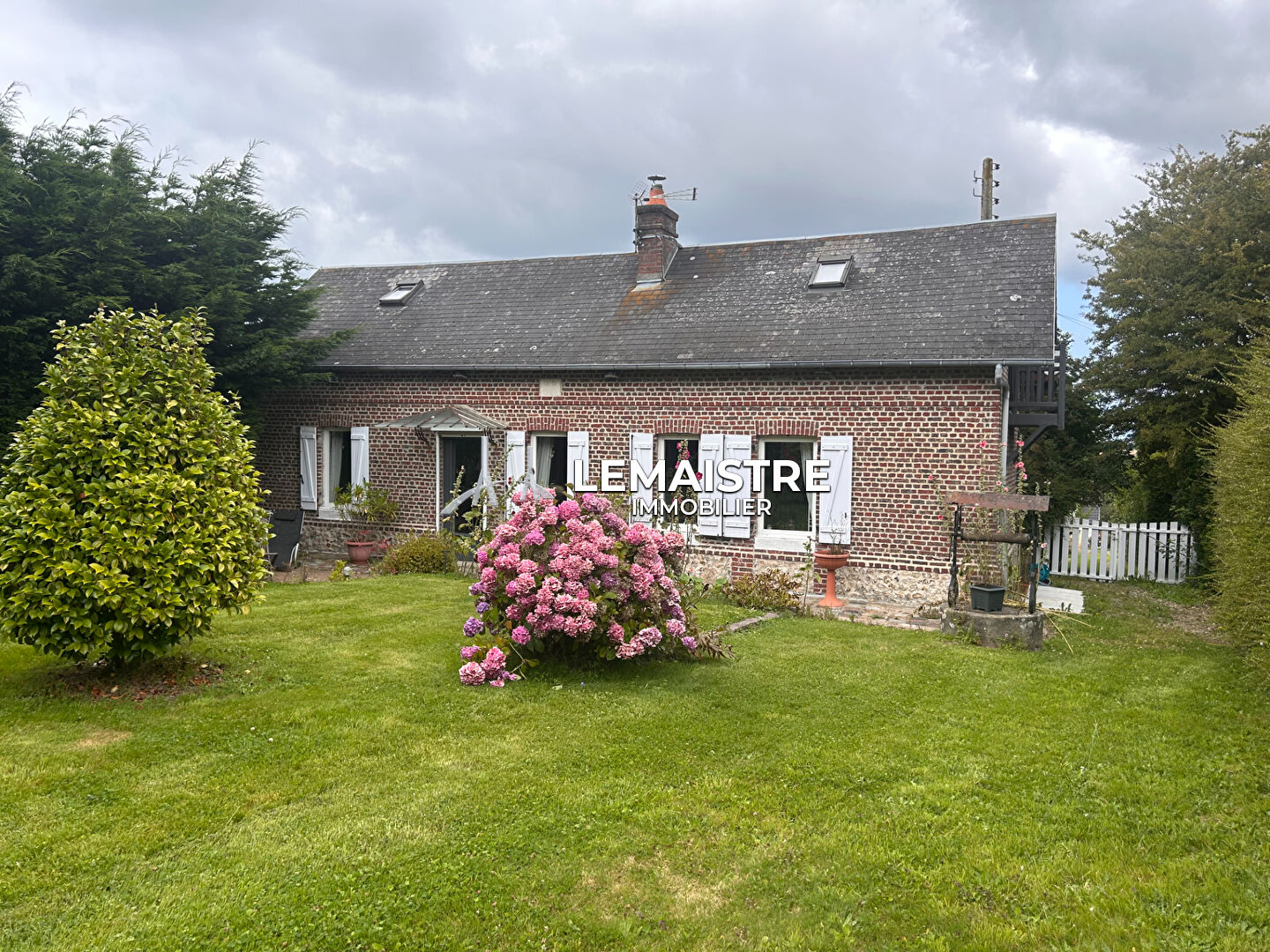 Maison-Villa - LES LOGES