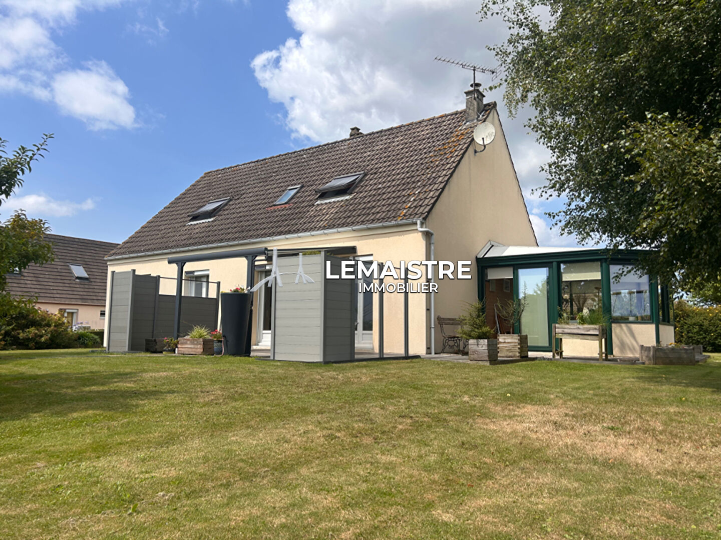 Maison-Villa - ST SAUVEUR D EMALLEVILLE