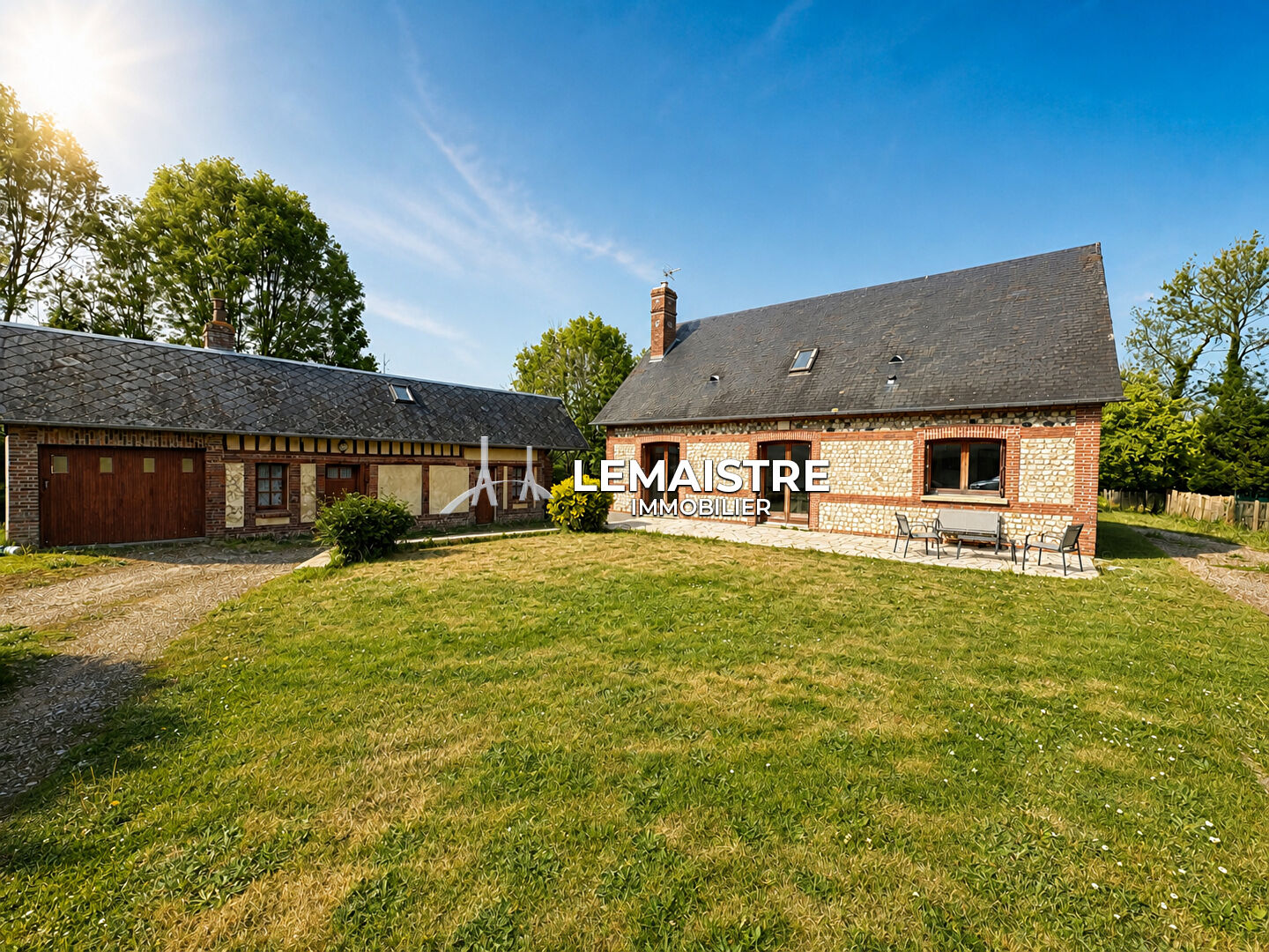 Maison-Villa - VALMONT