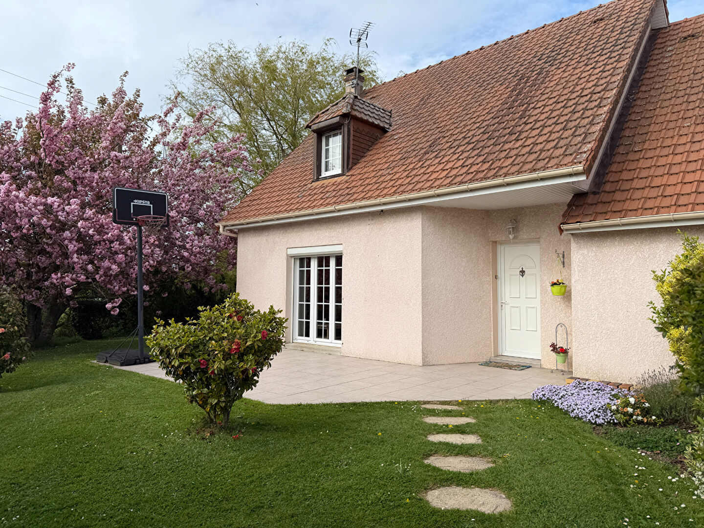 Maison-Villa - SAINT JOUIN BRUNEVAL