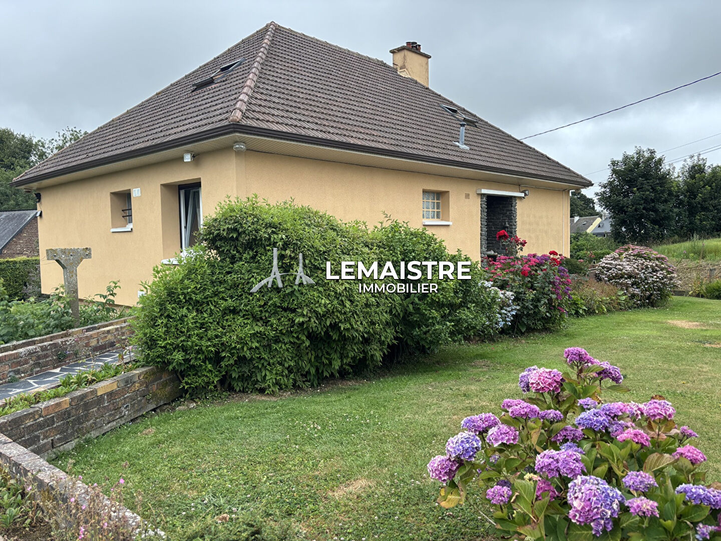 Maison-Villa - GONNEVILLE LA MALLET