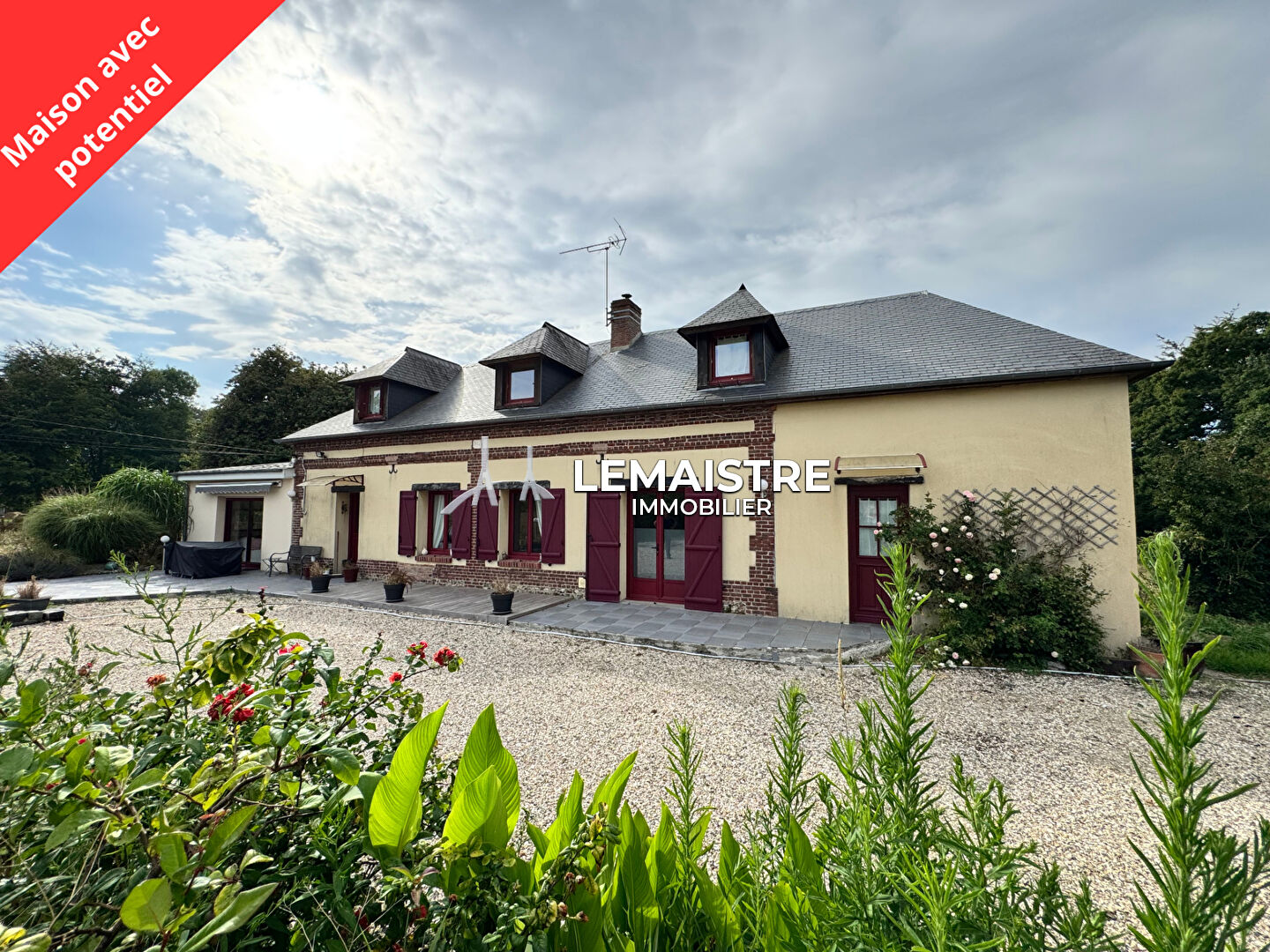 Maison-Villa - GODERVILLE