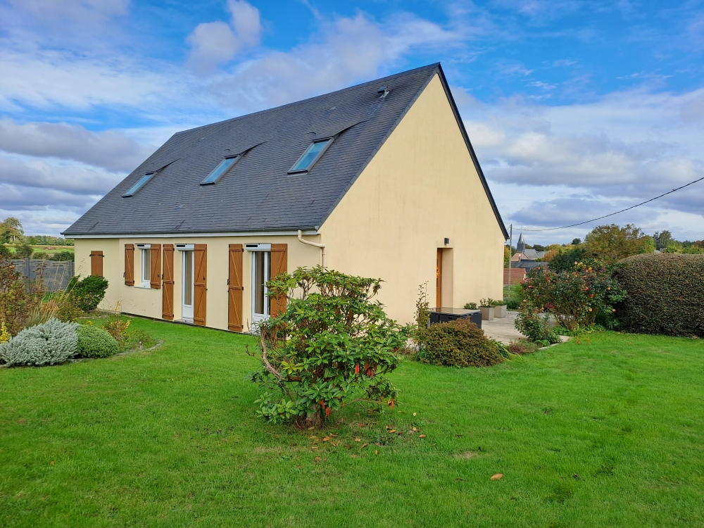 Maison-Villa - ALLOUVILLE BELLEFOSSE